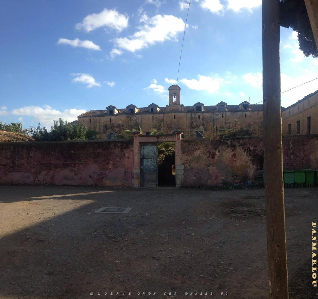 MISSERGHIN L ORPHELINAT (7).jpg